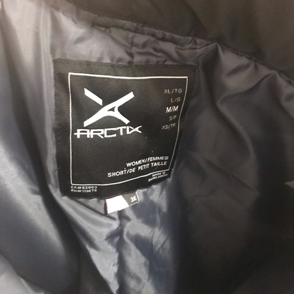 Black Arctix snow pants. Size Medium. Short Inseam. - Picture 4 of 4